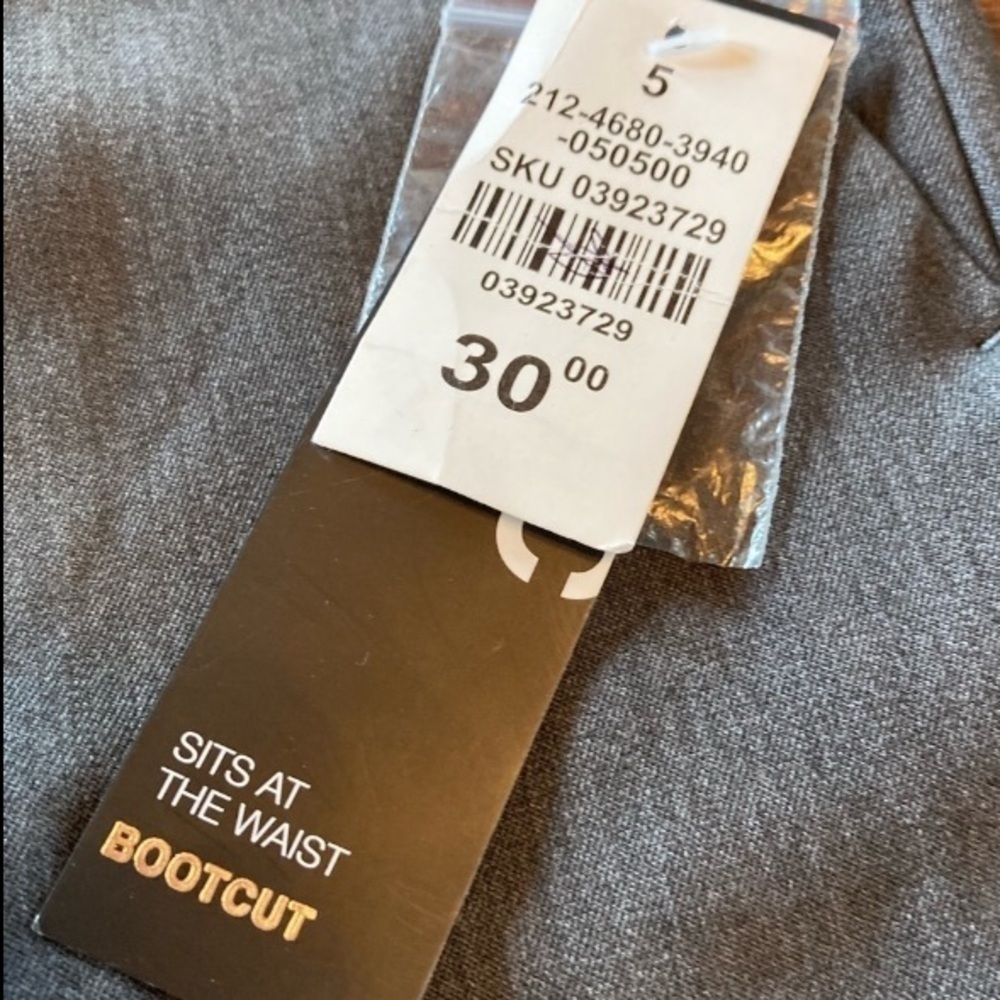 CLEARANCE SALE Suzy Shier Dress Pants - Picture 5 of 6